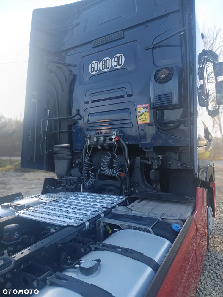 Renault T480 COMFORT - 8