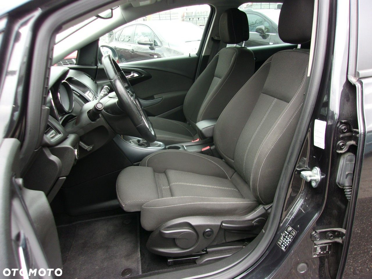 Opel Astra 1.4 Turbo Cosmo - 14