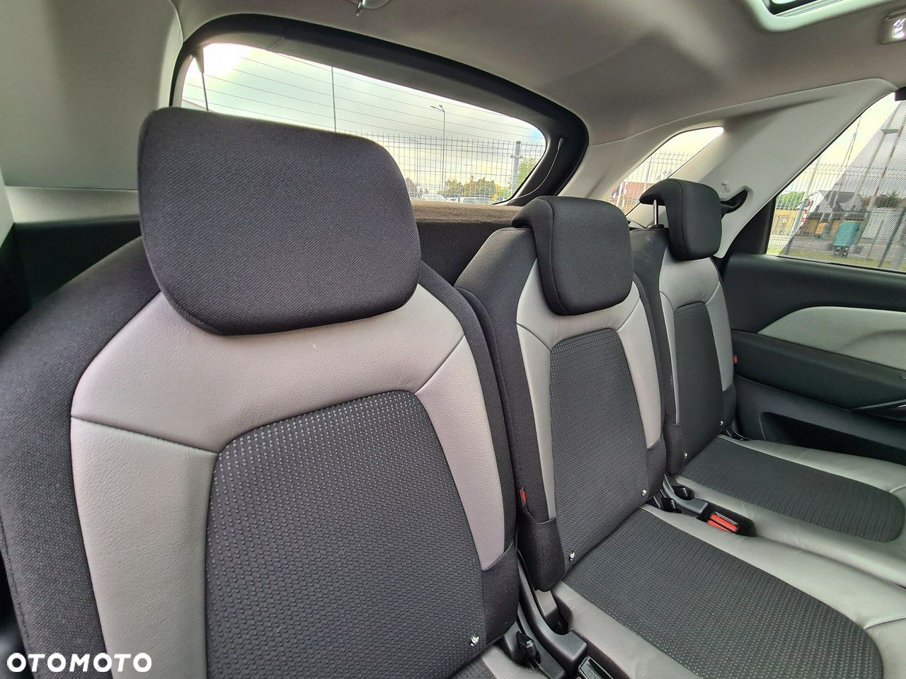 Citroën C4 Picasso BlueHDi 120 Exclusive - 32