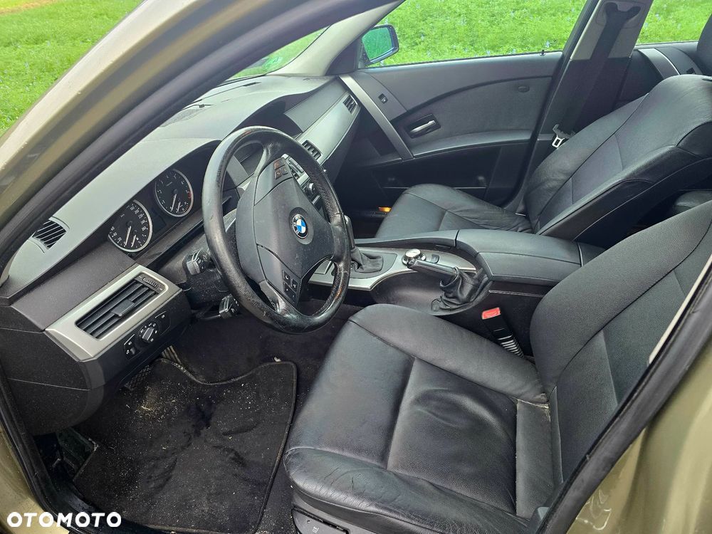 BMW Seria 5 - 16