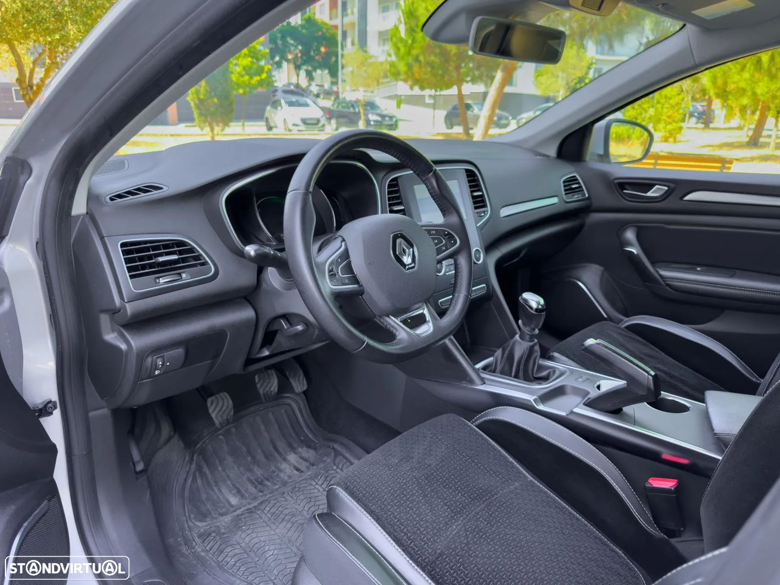 Renault Mégane 1.5 dCi Intens - 11