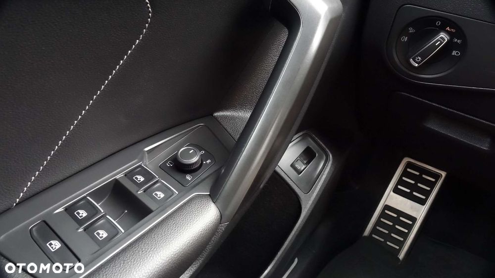Volkswagen Tiguan - 33