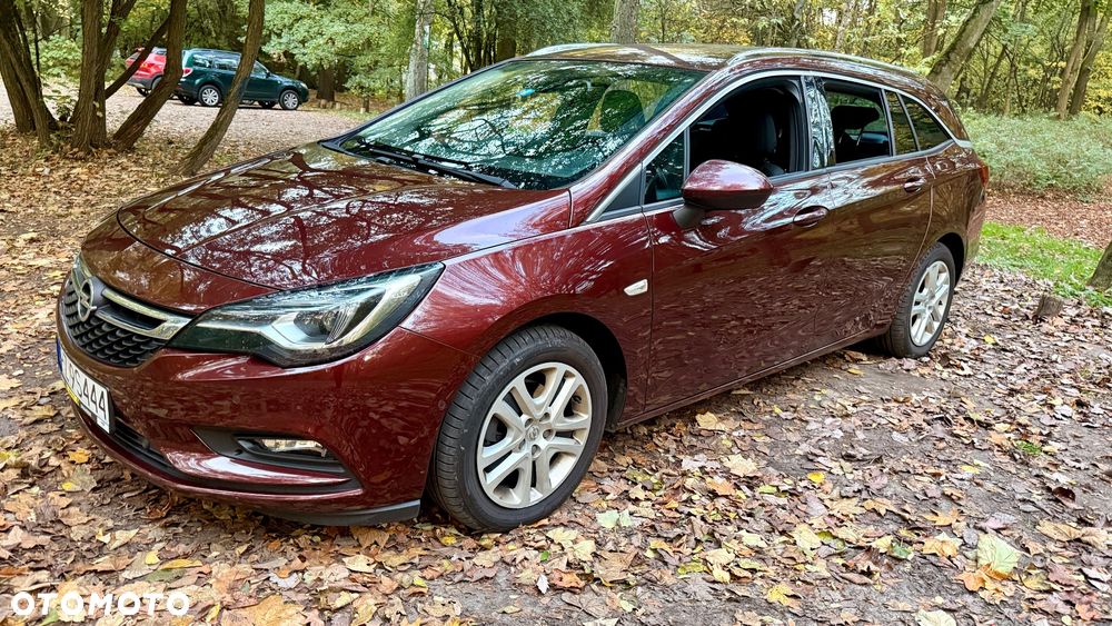 Opel Astra 2018 photo 2