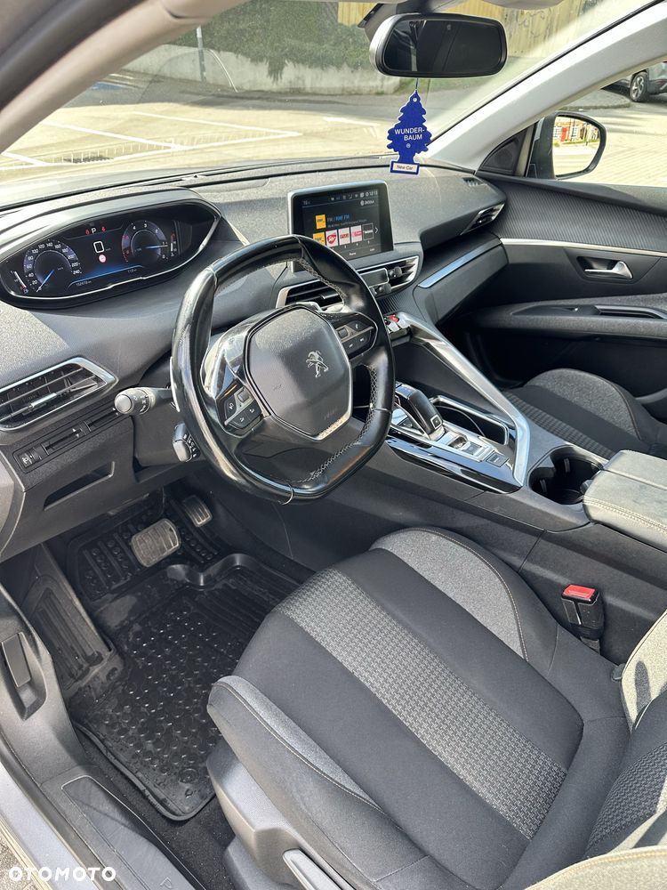 Peugeot 5008 - 6