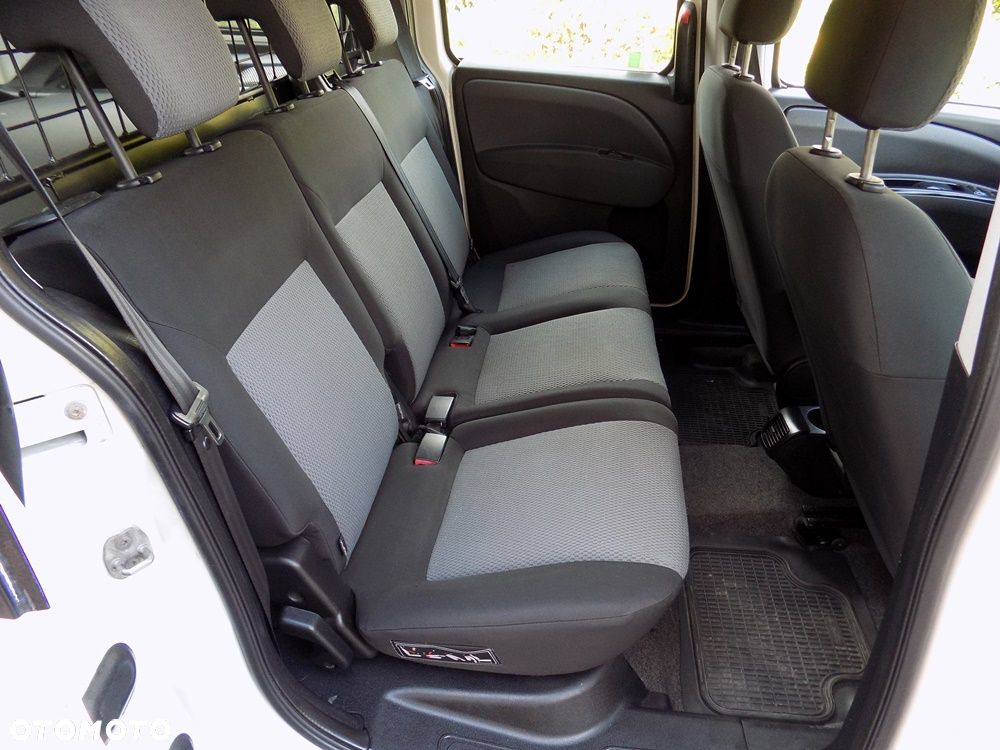 Fiat Doblo Maxi Active - 15