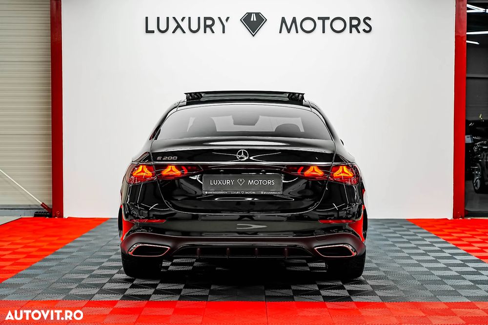 Mercedes-Benz E 200 9G-TRONIC Edition AMG Line - 16