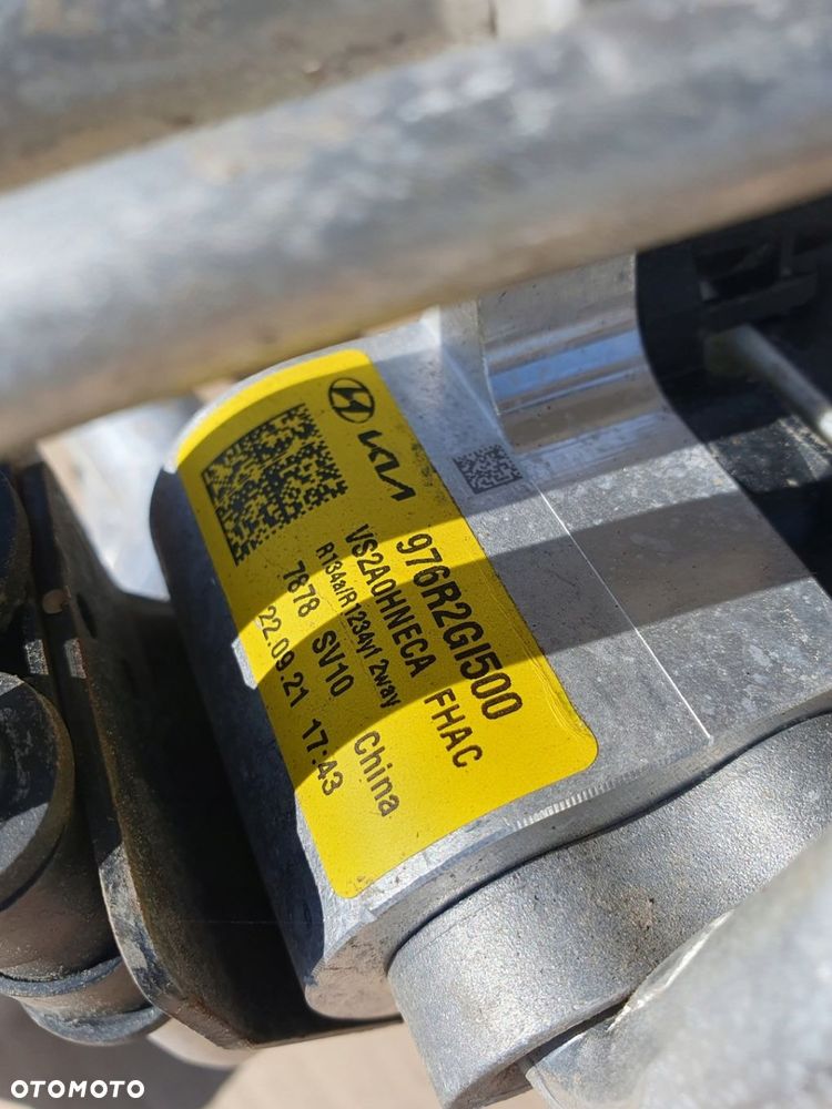 PRZEWODY RURKI KLIMATYZACJI KIA SOUL III EV 25670-CV000 976R2GI500 - 3