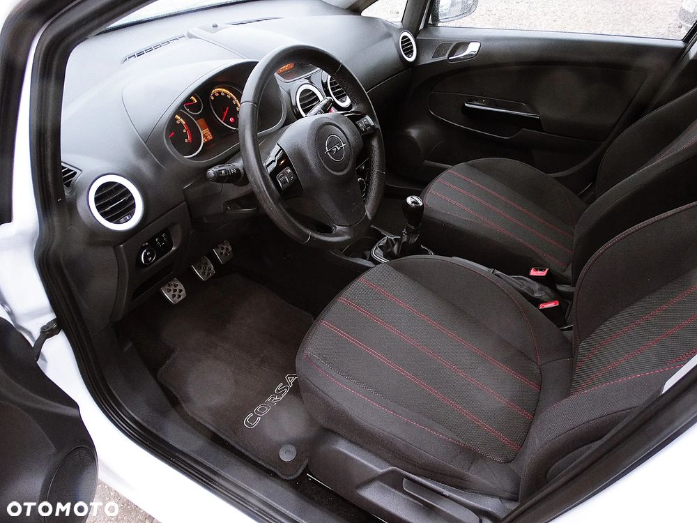 Opel Corsa 1.4 16V Color Edition - 18