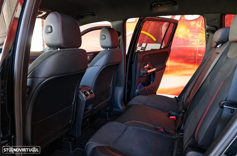 Mercedes-Benz GLB 220 d AMG Line - 26