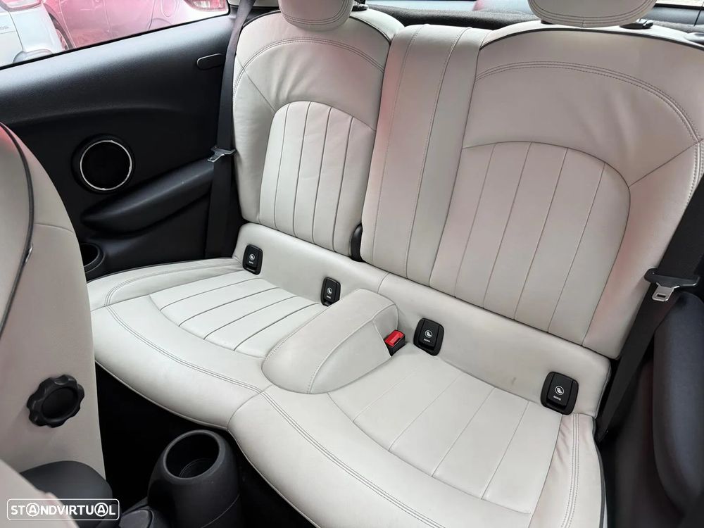 MINI 3 Portas One D - 7