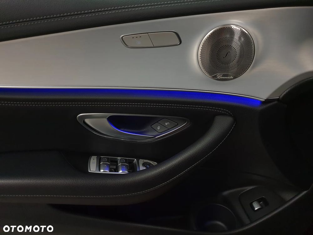 Mercedes-Benz Klasa E 300 de 4Matic 9G-TRONIC AMG Line - 7