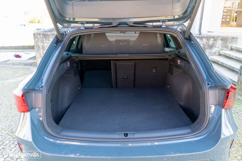 Cupra Leon ST 1.5 e-Hybrid VZ DSG - 53