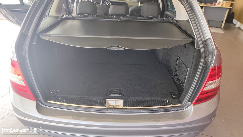 Mercedes-Benz C 200 CDi Classic BlueEfficiency Aut. - 9