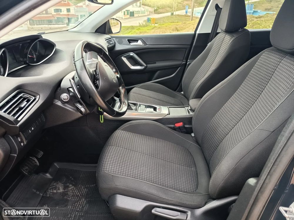 Peugeot 308 BlueHDi FAP 130 EAT6 Stop & Start Allure - 5