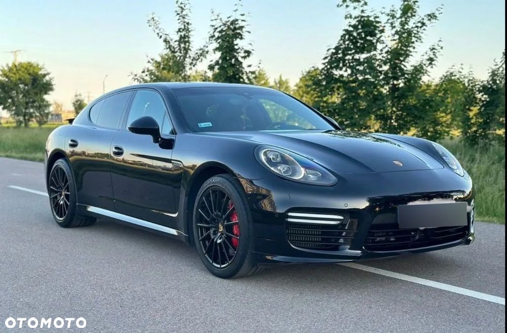 Porsche Panamera Turbo - 4