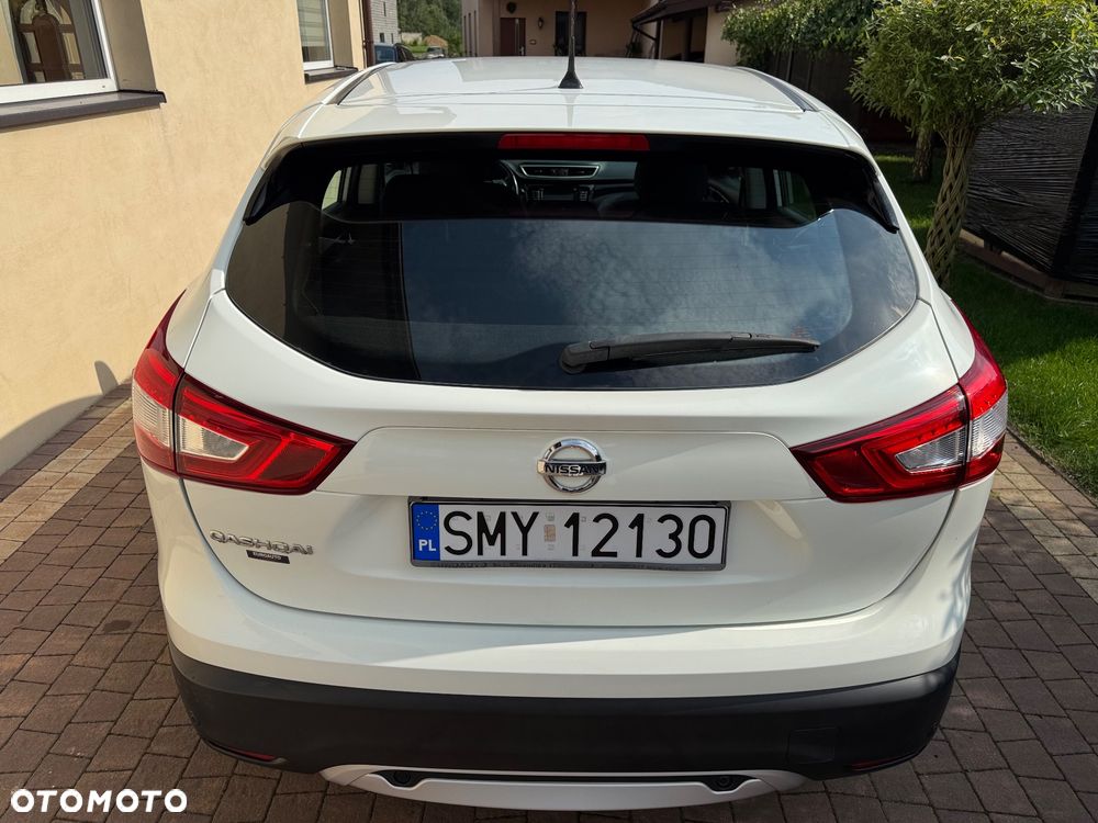 Nissan Qashqai 1.2 DIG-T N-Connecta - 8