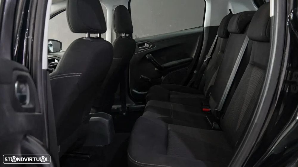 Peugeot 208 BlueHDi 100 Active - 25