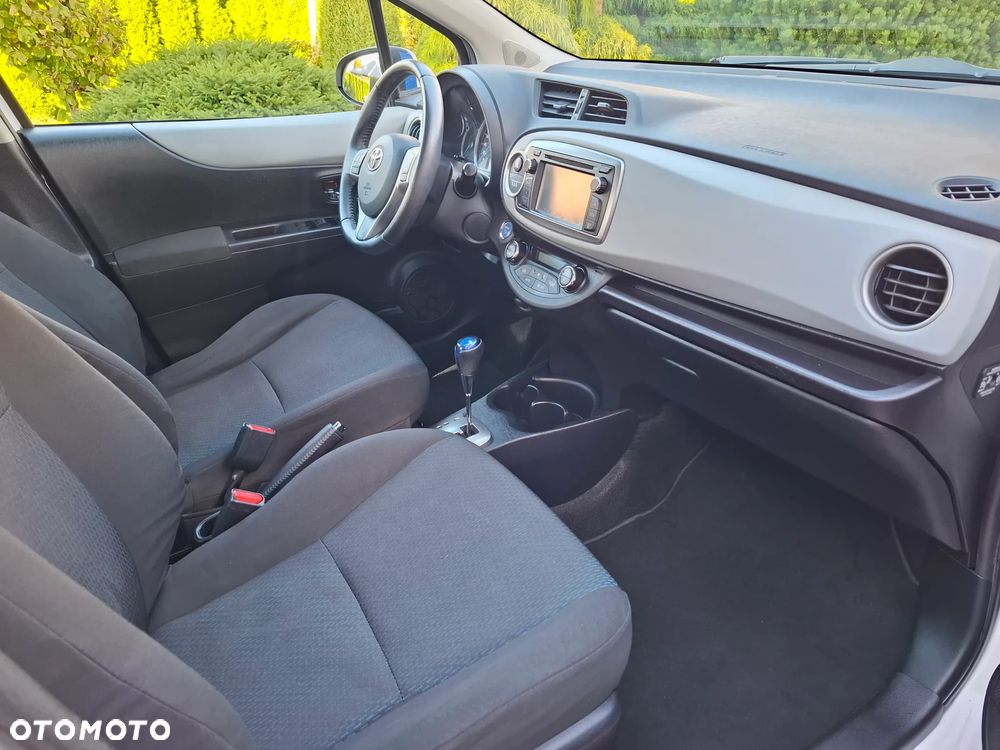 Toyota Yaris Hybrid 1.5 VVT-i Comfort - 12