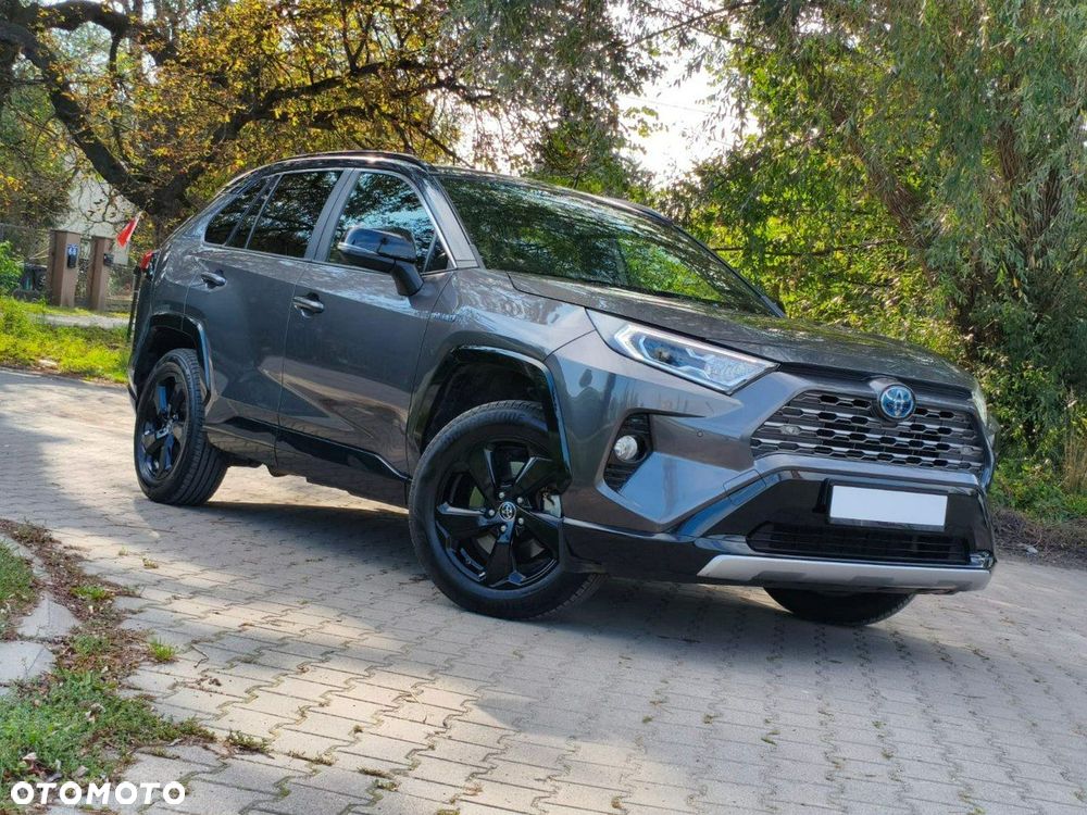 Toyota RAV4 - 4