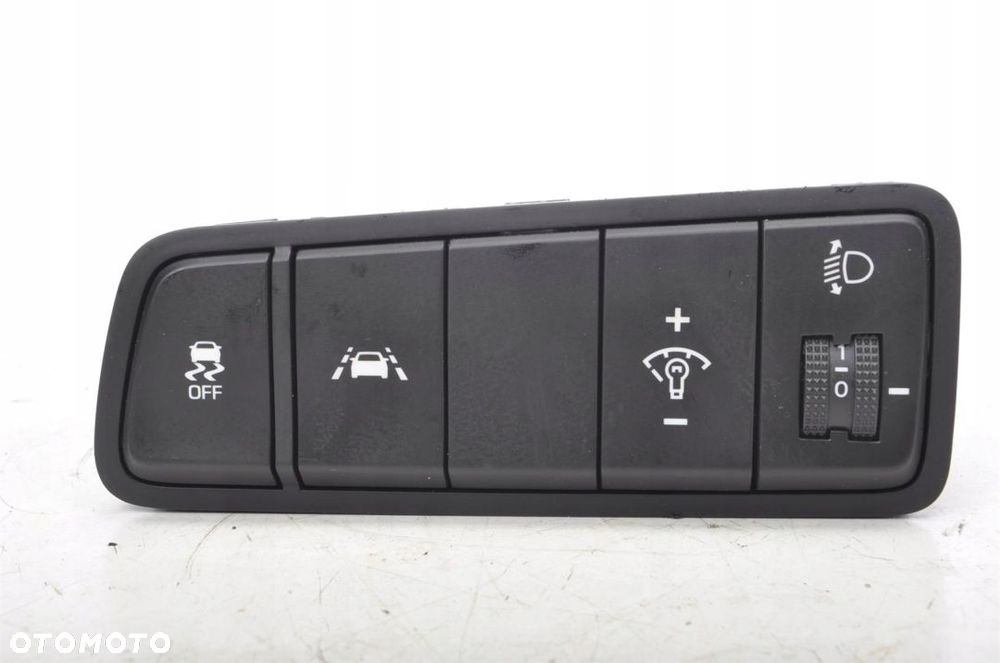 HYUNDAI TUCSON III PANEL PRZEŁĄCZNIKÓW 2020 - 1