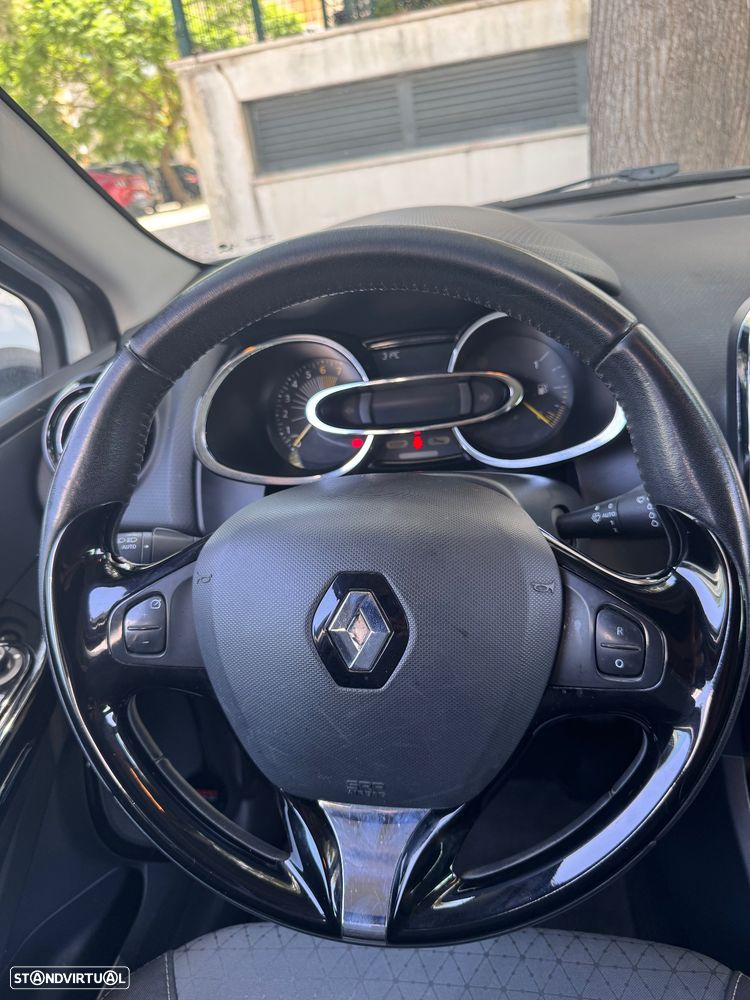Renault Clio - 7