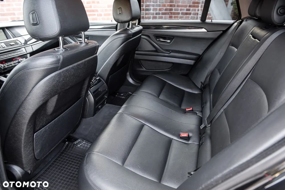 BMW Seria 5 - 24