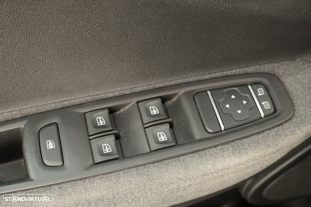 Renault Zoe (c/ Bateria) E-Tech EV50 Evolution - 21