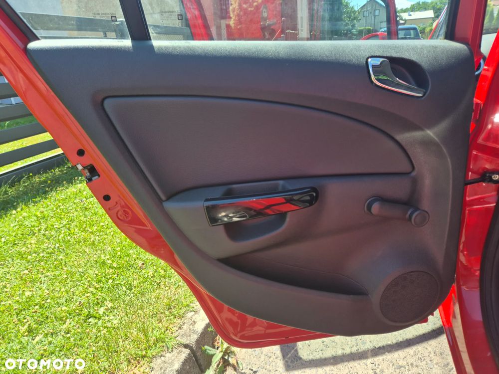 Opel Corsa 1.4 16V Innovation - 16