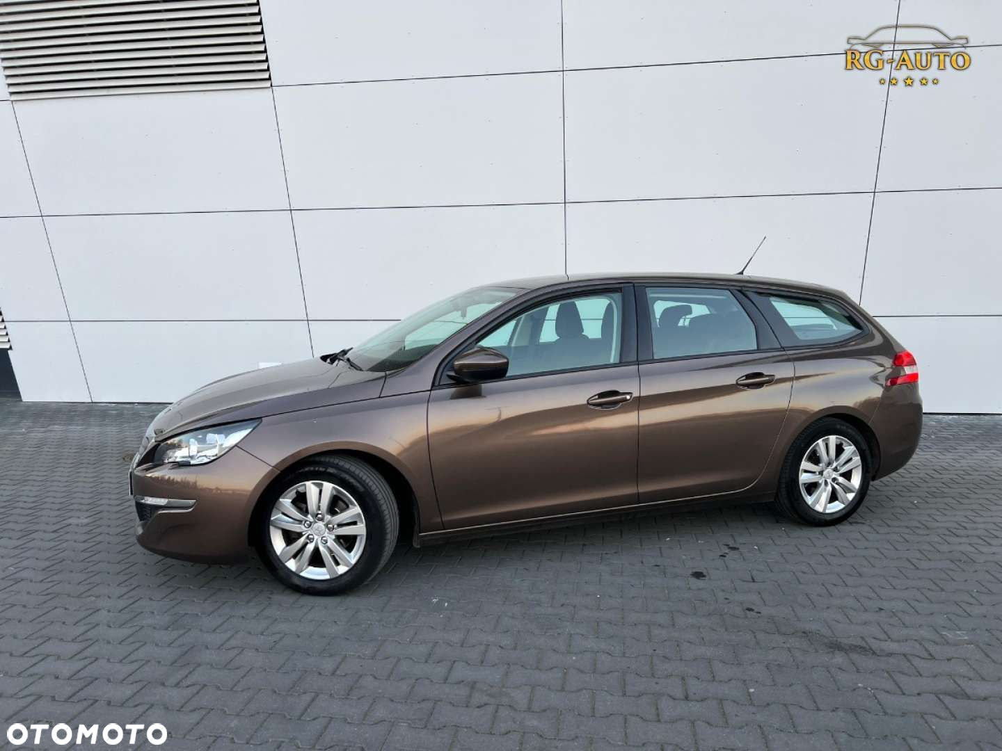 Peugeot 308 - 13