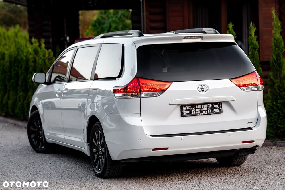 Toyota Sienna 3.5 V6 Limited AWD - 8