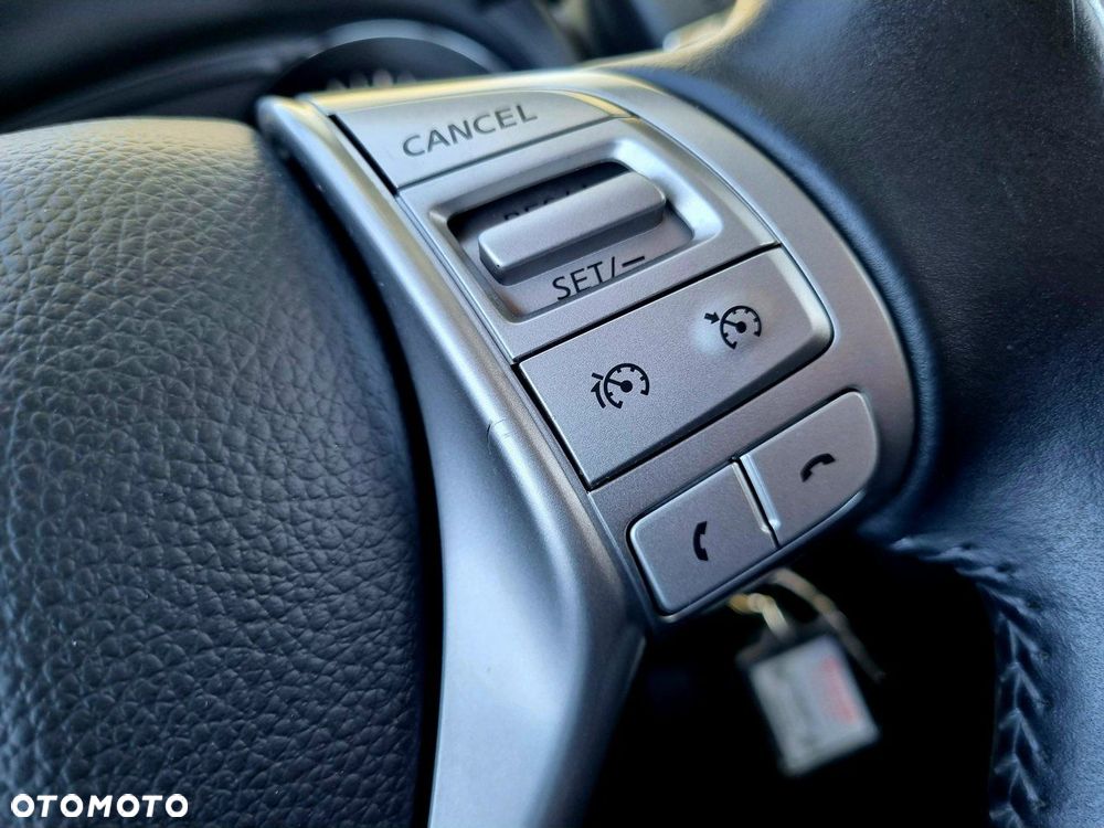 Nissan Pulsar 1.2 DIG-T Tekna EU6 - 17