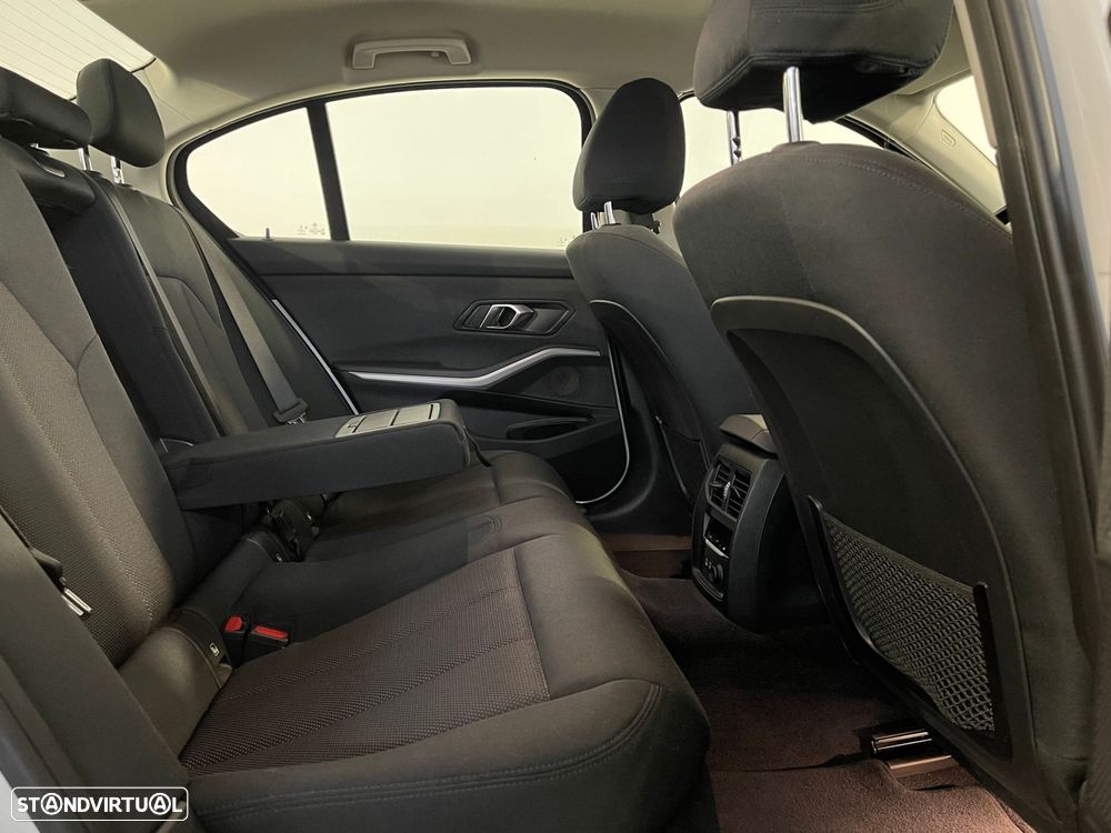 BMW 330 e Corporate Edition Auto - 16