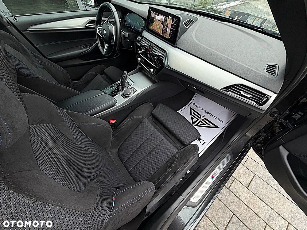 BMW Seria 5 520d xDrive M Sport Edition - 21