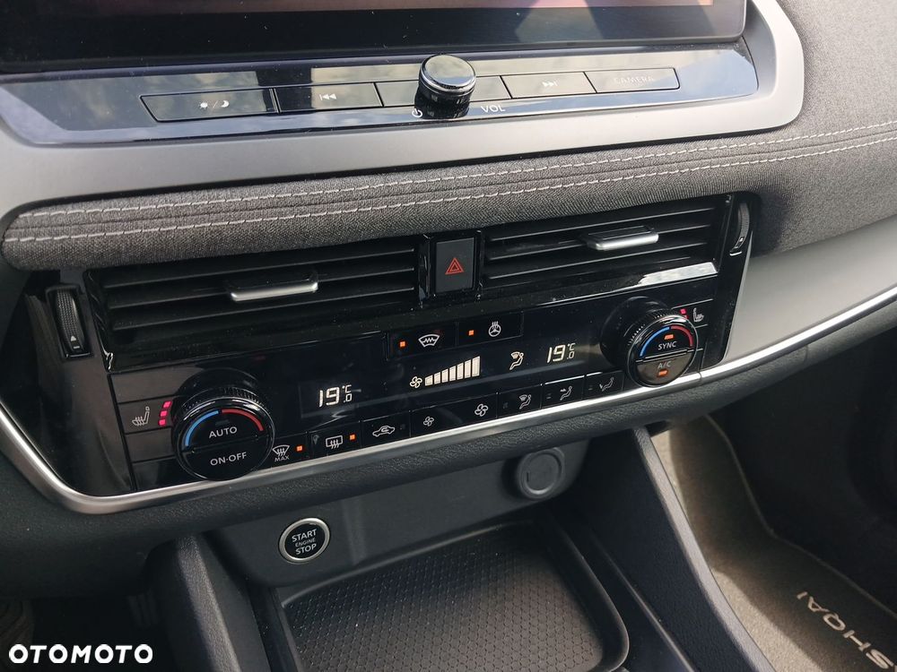 Nissan Qashqai 1.3 DIG-T MHEV Acenta - 23