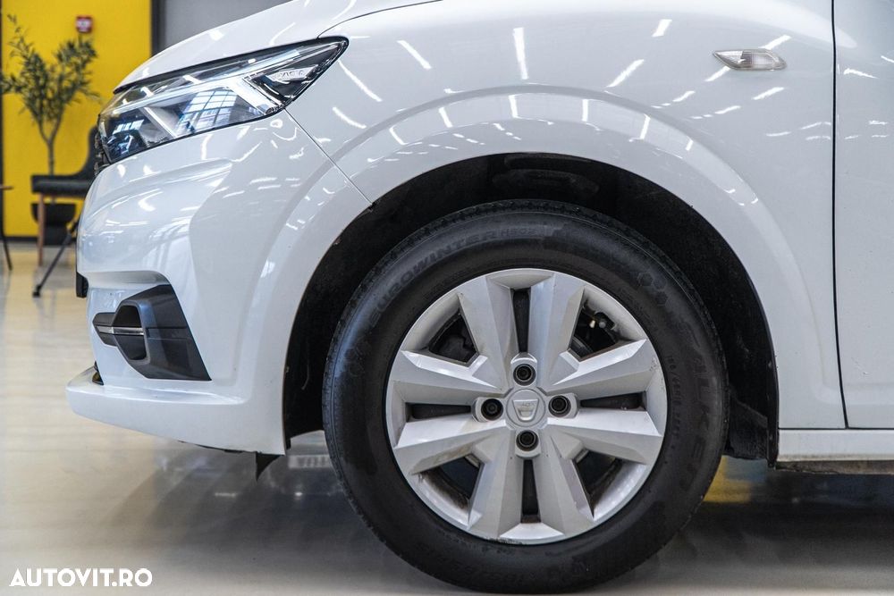 Dacia Logan TCe 90 MT6 Prestige - 41