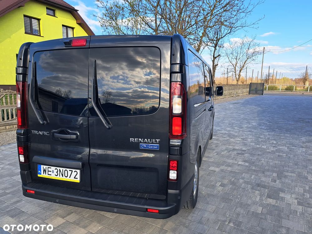 Renault Trafic 2.0 dCi - 3