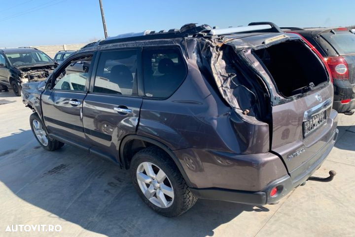 Oglinda retrovizoare parbriz Nissan X-Trail T31  [din 2007 pana  2011] seria Crossover 2.0 DCI MT A - 6