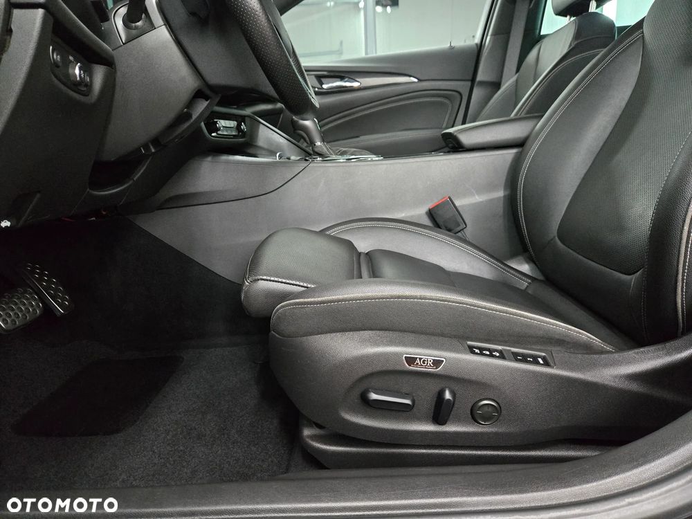 Opel Insignia 2.0 CDTI 4x4 Ultimate S&S - 24