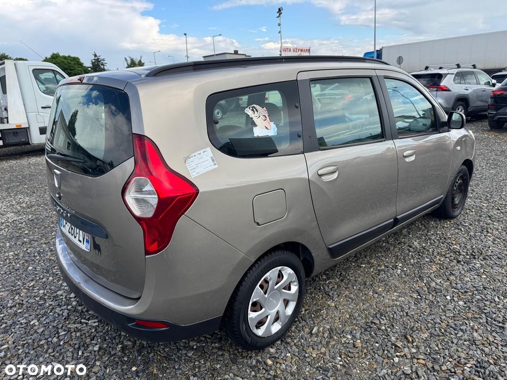 Dacia Lodgy dCi 110 Celebration - 7