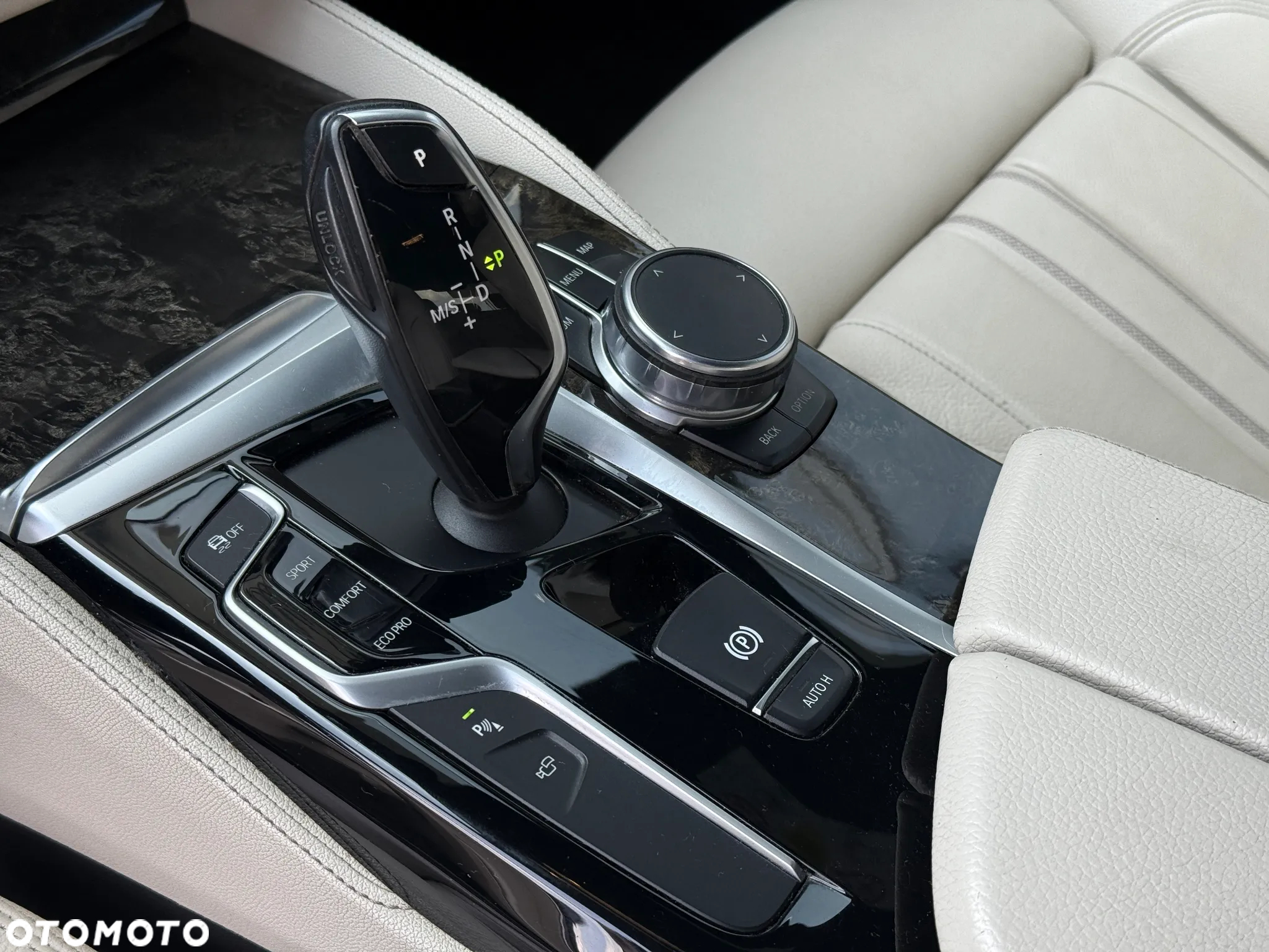 BMW Seria 5 520d xDrive M Sport sport - 21