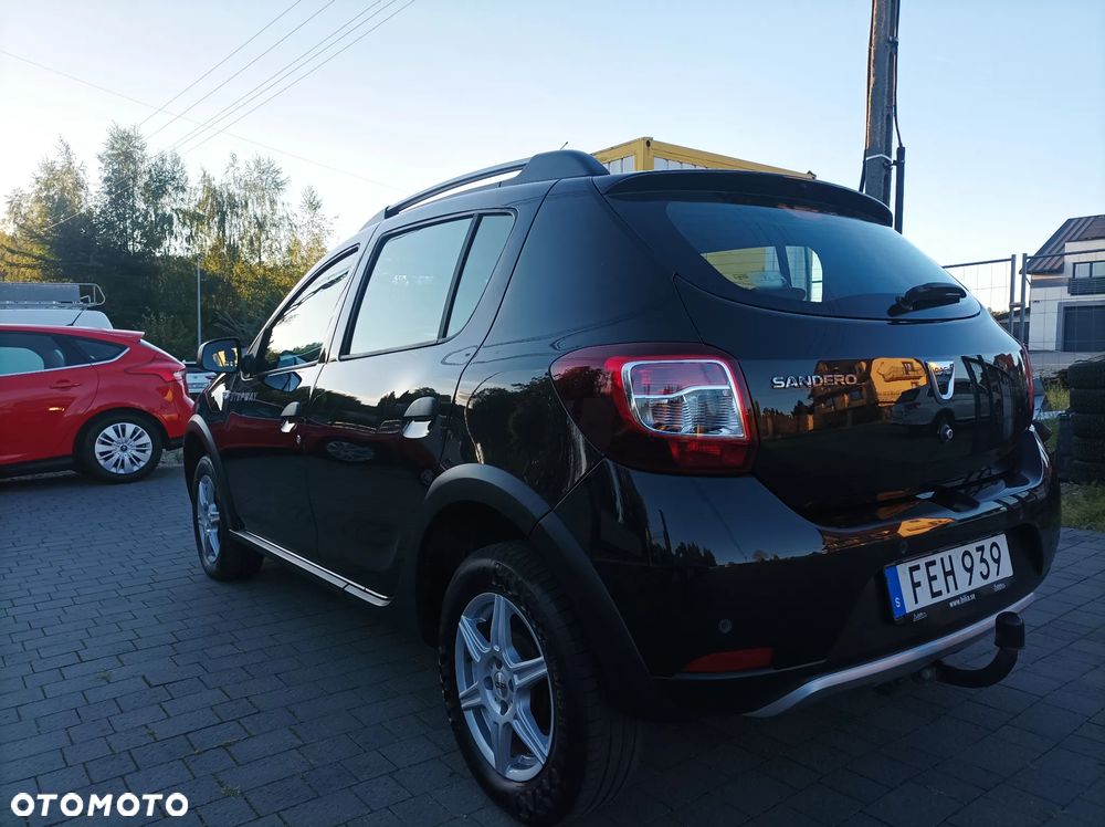 Dacia Sandero Stepway TCe 90 (S&S) Celebration - 10