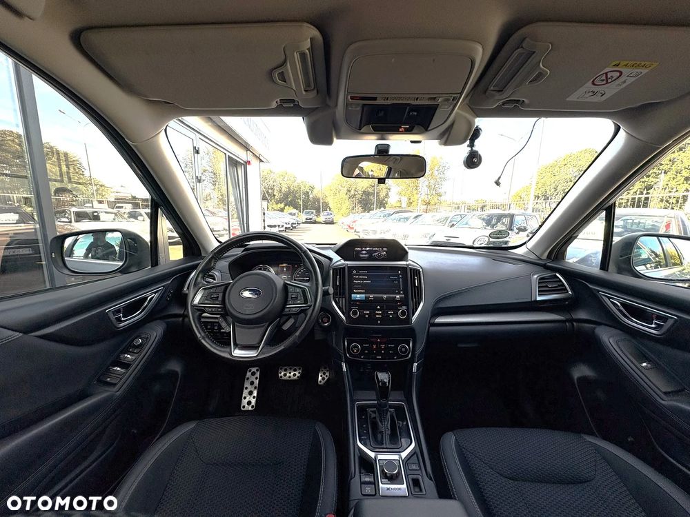 Subaru Forester 2.0 i Exclusive Lineartronic - 27