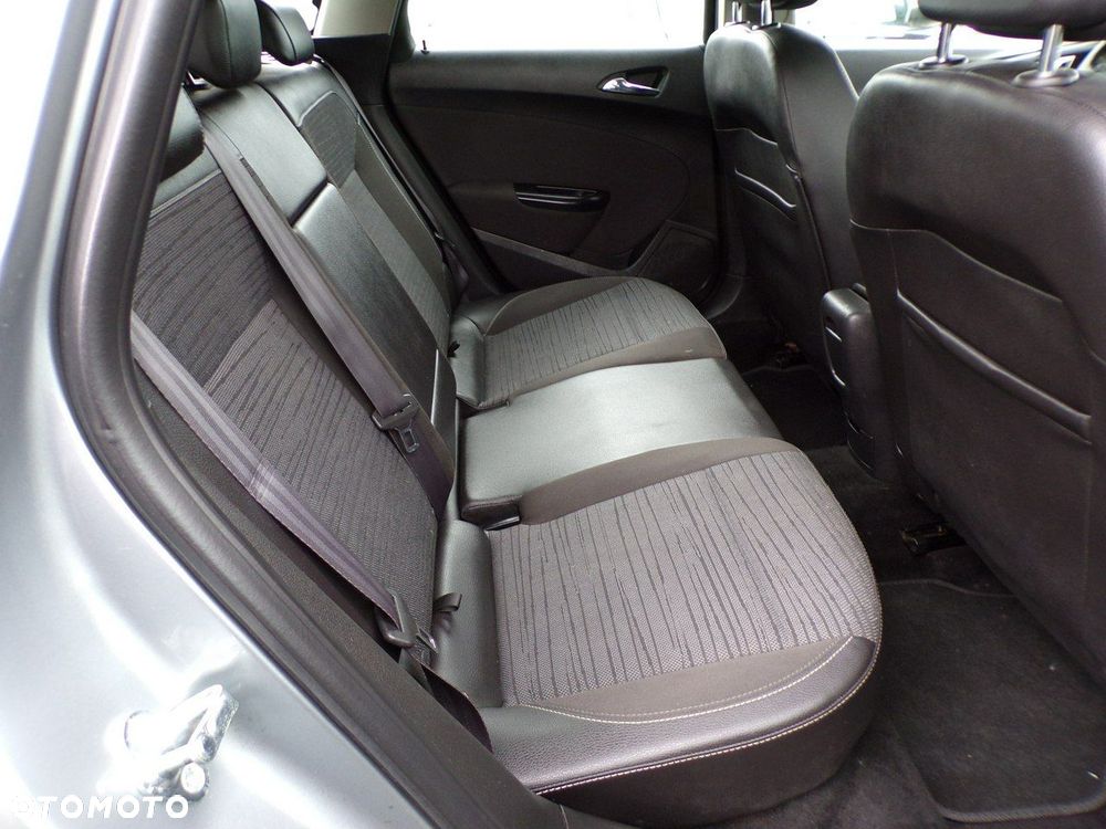 Opel Astra - 19