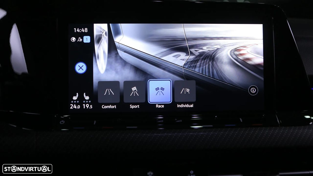 VW Golf 2.0 TSI R DSG - 22