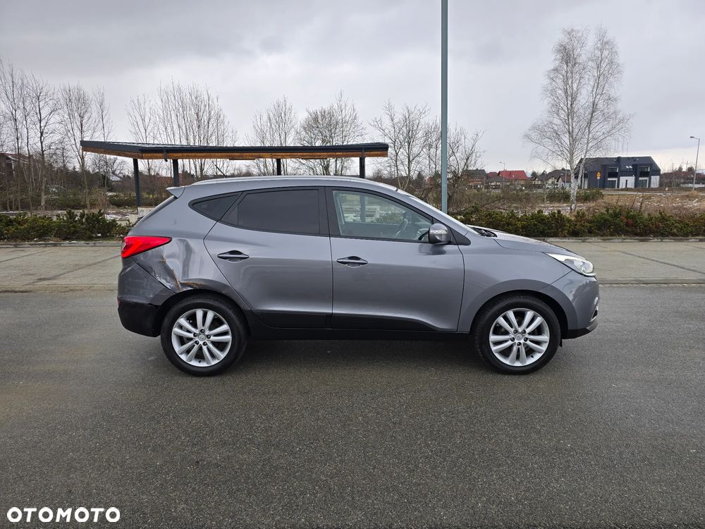 Hyundai ix35 2.0 CRDi 4WD Automatik Trend - 23