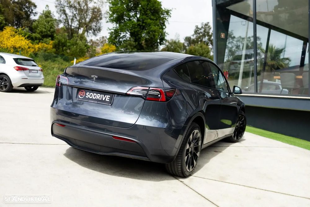 Tesla Model Y Long Range Tração Integral - 43