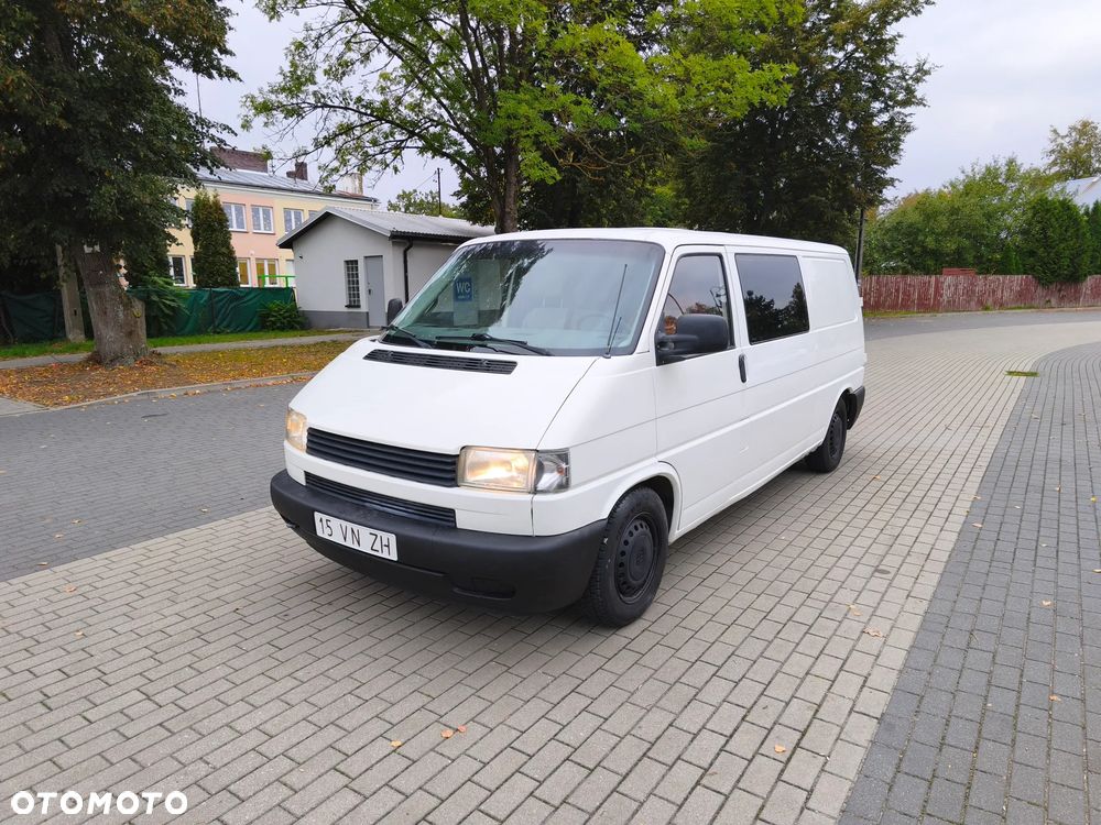 Volkswagen Transporter - 1