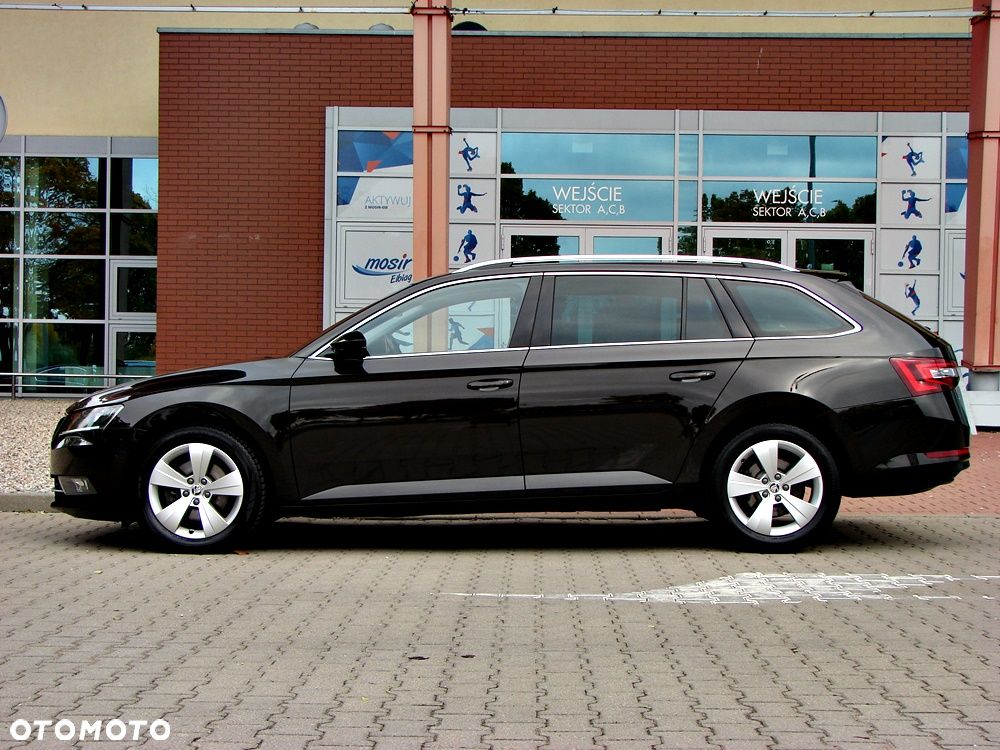 Skoda Superb 2.0 TDI DSG Style - 13