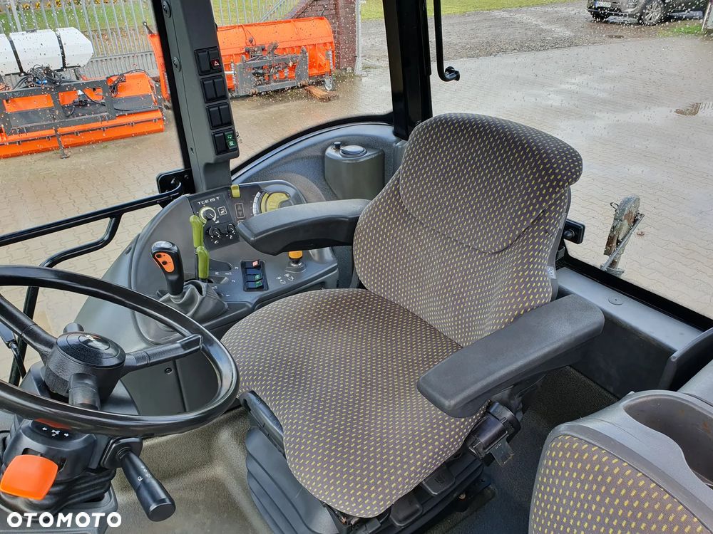 Claas Arion 410 - 10