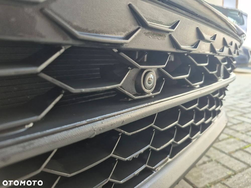 Volkswagen Tiguan - 23